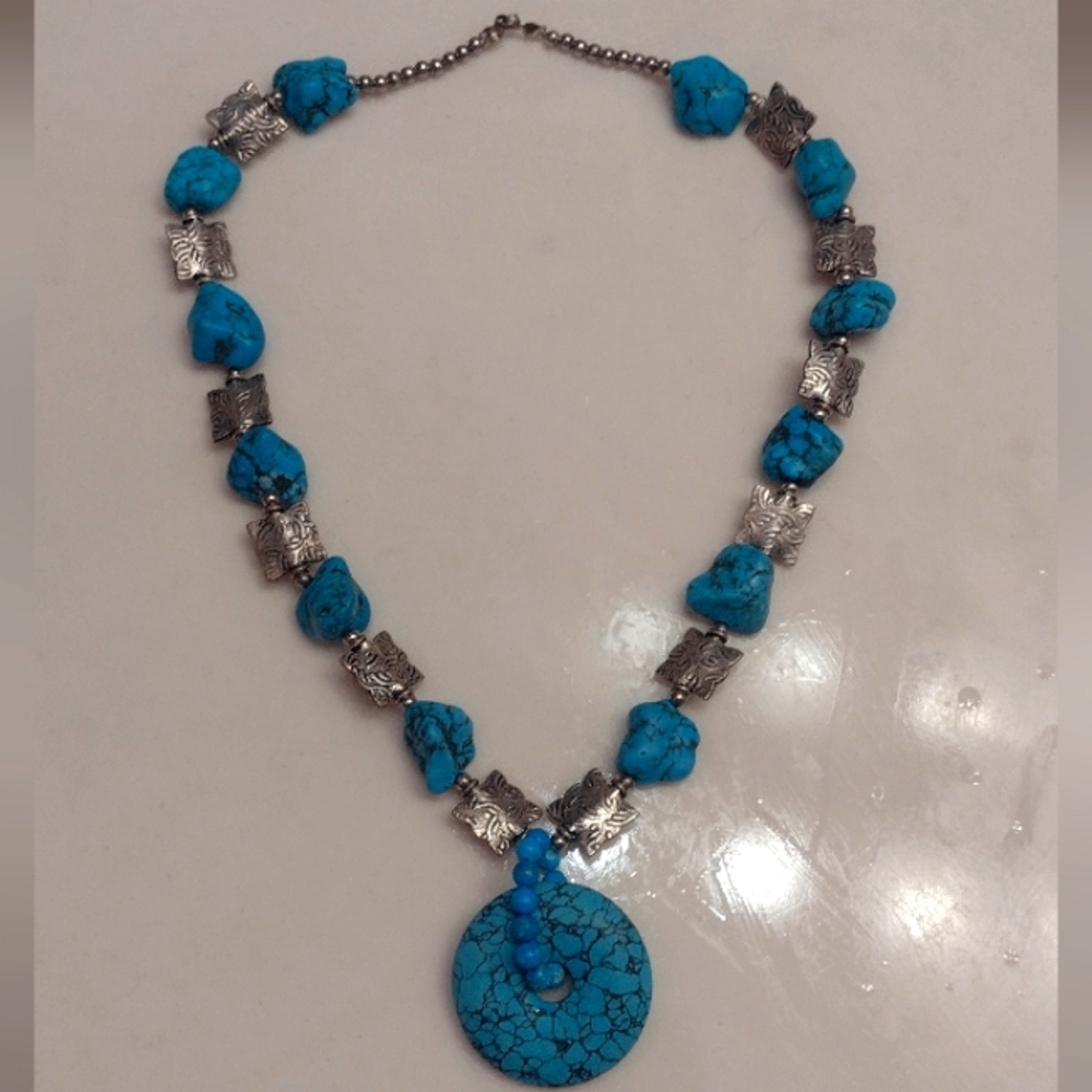 Dyed Howlite Nuggets With Silver Spacers And Donut Pendant Statement Necklace